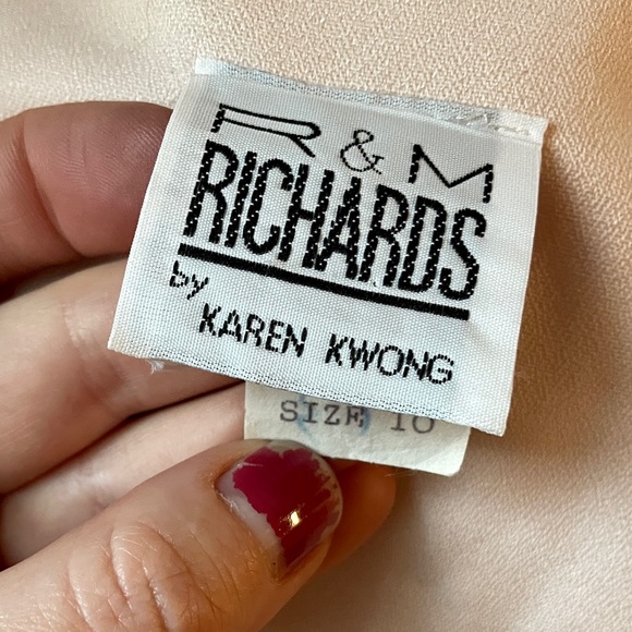 R & M Richards by Karen Kwong Light Pink Blazer. Size 10 - Picture 6 of 8